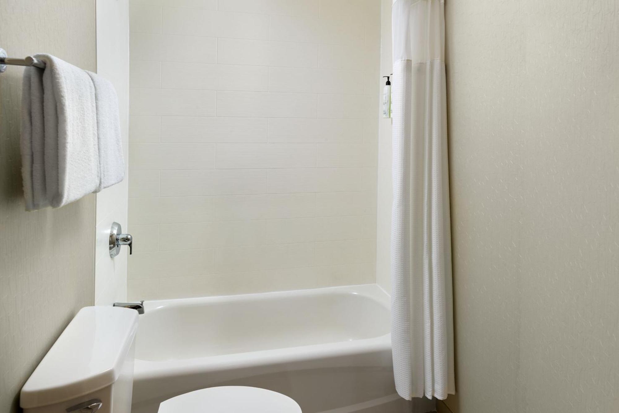 Springhill Suites Charlotte University Research Park Bagian luar foto